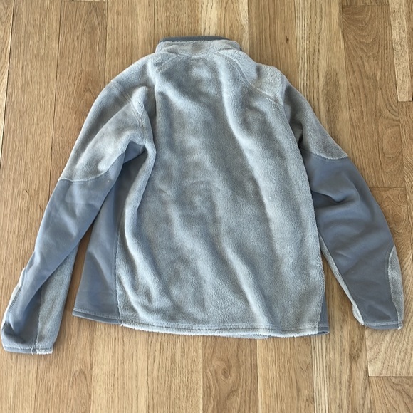 Women’s size small grey Patagonia jacket - Picture 4 of 4